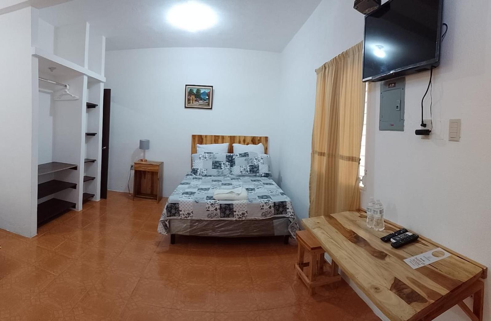 Apartamentos Mundo Maya Habitaciones Flores Exteriér fotografie